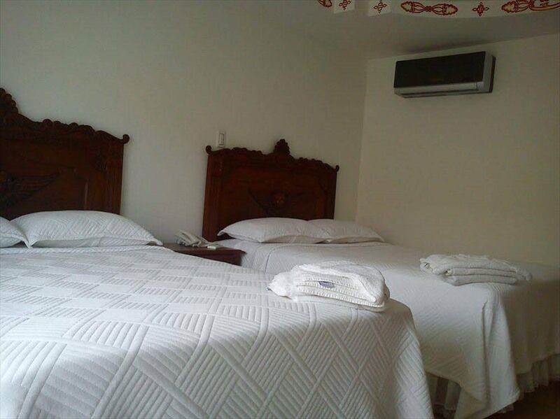 Hotel Misional Santa Cruz de La Sierra Exteriör bild